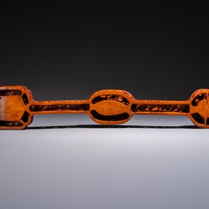 A pair of Chinese jade-inset wooden table screens, a jade-inset wooden ruyi with its original stand and a jade 'bi' disc on a wooden stand, 19/20th C. — 照片 11