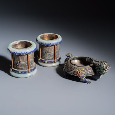 A pair of Chinese jade-mounted enamelled silver vessels and a zoomorphic ashtray, 20th C.