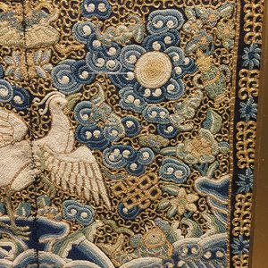 A pair of Chinese kesi rank badges with wild geese, 18/19th C. — 照片 11