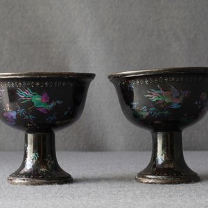 A pair of Chinese lac burgauté stem cups, Kangxi — photo 7