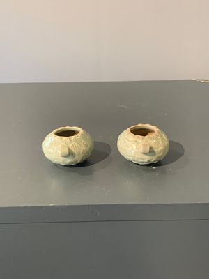 A pair of Chinese Longquan celadon bird feeders, Song — photo 3
