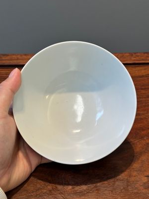 A pair of Chinese monochrome ruby-glazed bowls, Guangxu mark and of the period — photo 9