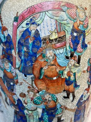 A pair of Chinese Nanking famille rose vases with narrative design, Chenghua mark, 19th C. — photo 25
