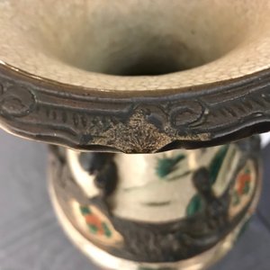 A pair of Chinese Nanking famille rose vases with warriors, 19th C. — 照片 7