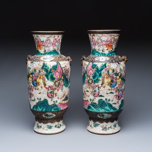 A pair of Chinese Nanking famille rose 'Warriors' vases — photo 1