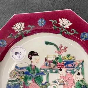 A pair of Chinese octagonal famille rose 'ruby border' plates, Yongzheng — photo 10