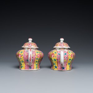 A pair of Chinese octagonal famille rose teapots on stands, Yongzheng — 照片 6