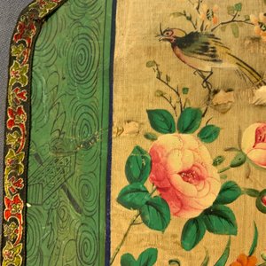 A pair of Chinese octagonal lacquer-handled fans, Canton, 19th C — photo 12
