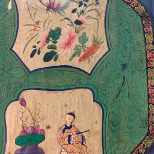 A pair of Chinese octagonal lacquer-handled fans, Canton, 19th C — photo 15