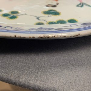 A pair of Chinese oval famille rose dishes with a lady in a garden, Qianlong — photo 9