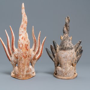 A pair of Chinese painted pottery models of 'earth spirits', Tang — 照片 3