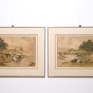 A pair of Chinese paintings on silk depicting "The eight horses of Mu Wang", 19/20th C. — 照片 1