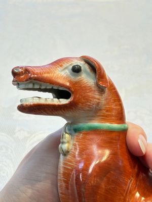 A pair of Chinese polychrome export models of dogs, Qianlong — foto 15