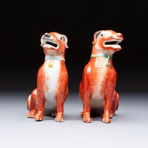 A pair of Chinese polychrome export models of dogs, Qianlong — foto 3
