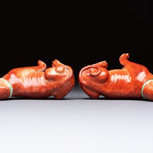 A pair of Chinese polychrome export models of dogs, Qianlong — foto 6