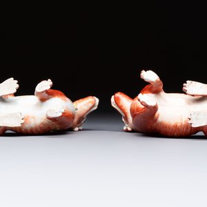A pair of Chinese polychrome export models of dogs, Qianlong — foto 7