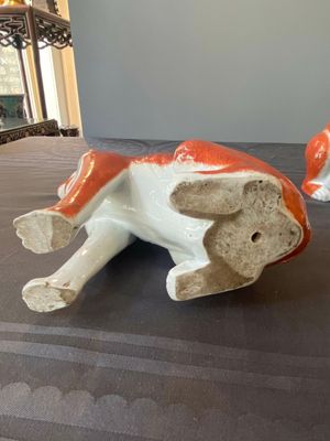 A pair of Chinese polychrome export porcelain models of dogs, Qianlong — 照片 10