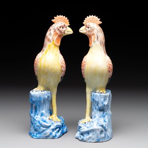 * A pair of Chinese polychrome-glazed models of roosters, 18/19th C. — foto 2