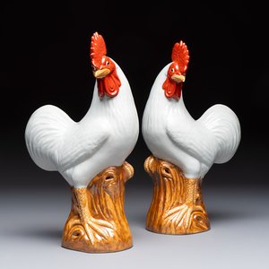 A pair of Chinese polychrome-glazed roosters, 20th C. — photo 1