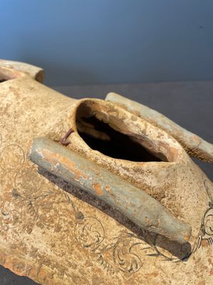 A pair of Chinese polychrome-painted terracotta camels with saddles, Tang — 照片 27