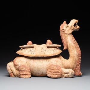A pair of Chinese polychrome-painted terracotta camels with saddles, Tang — 照片 19