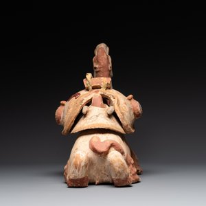 A pair of Chinese polychrome-painted terracotta camels with saddles, Tang — 照片 7