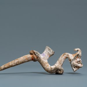 A pair of Chinese polychrome pottery figures of dragons, Han — photo 8