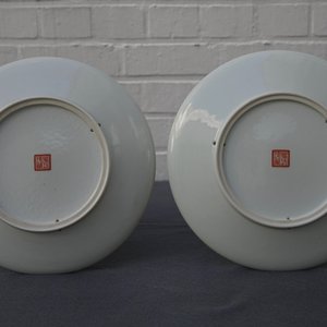A pair of Chinese polychrome winter landscape dishes, Republic, 20th C. — photo 12