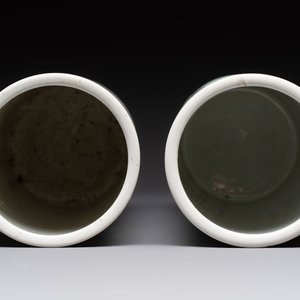 A pair of Chinese polychrome 'Zhong Kui' vases and two qianjiang cai hat stands, Jiangxi Ciye Gongsi 江西瓷业公司 mark, 20th C. — photo 6