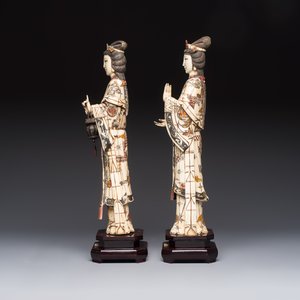 A pair of Chinese polychromed carved bone figures of divinities, 20th C. — foto 3