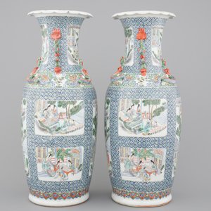 A pair of Chinese porcelain Canton famille verte vases, 19th C. — photo 5