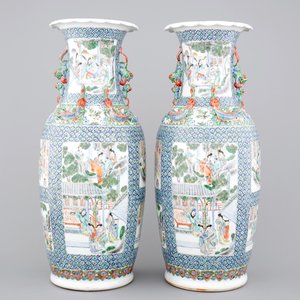 A pair of Chinese porcelain Canton famille verte vases, 19th C. — photo 6