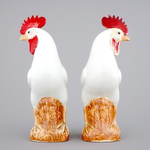 A pair of Chinese porcelain models of cockerels, 19th C. — photo 2