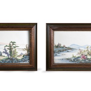 A pair of Chinese porcelain plaques with fine landscape painting, 19th C. — 照片 1