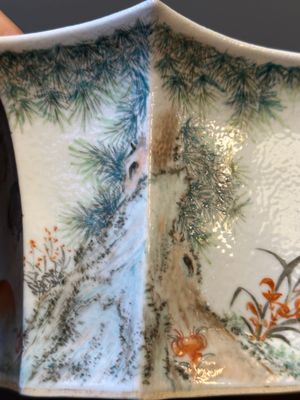 A pair of Chinese qianjiang cai jardinieres, signed Cha Yishun 查義順, 19/20th C. — 照片 9