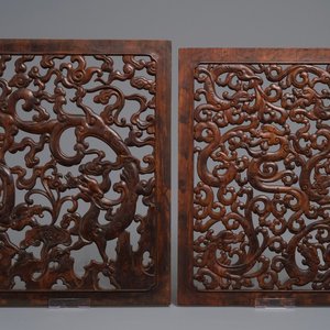 A pair of Chinese reticulated carved wooden panels, 18/19th C. — 照片 1