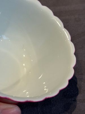 A pair of Chinese ruby-glazed bowls, Qianlong mark, 19/20th C. — photo 16