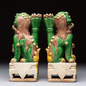 A pair of Chinese sancai-glazed Buddhist lions, 19th C. — photo 4