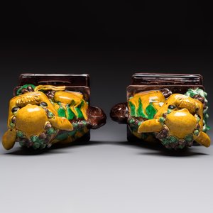 A pair of Chinese sancai-glazed Buddhist lions, Kangxi mark, 19th C. — photo 6