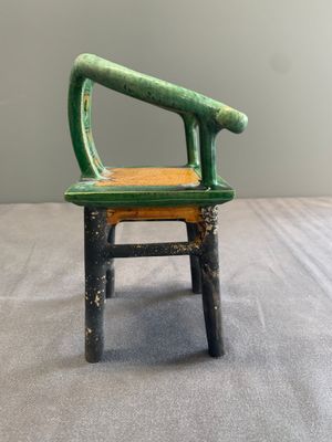 A pair of Chinese sancai-glazed miniature horseshoe-back chairs, Ming — photo 11