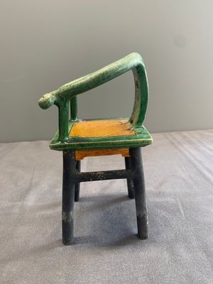A pair of Chinese sancai-glazed miniature horseshoe-back chairs, Ming — photo 9