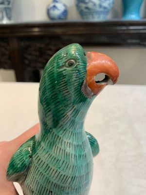 A pair of Chinese sancai-glazed parrots, 19th C. — photo 16
