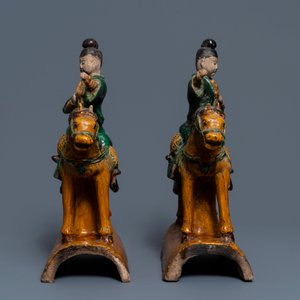 A pair of Chinese sancai-glazed roof tiles, Ming — 照片 4