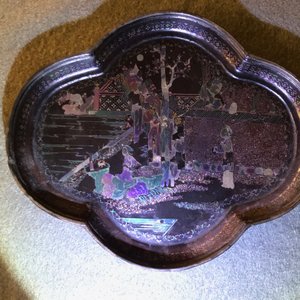 A pair of Chinese silver and lac burgaute quatrefoil cups and saucers, Kangxi — photo 10