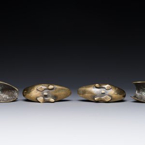 A pair of Chinese silver-inlaid bronze duck-shaped water droppers, Qing — photo 4