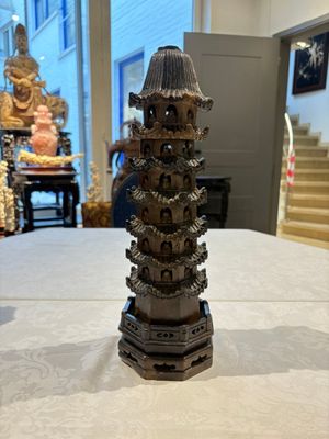 A pair of Chinese soapstone pagodas, 19/20th C. — 照片 2