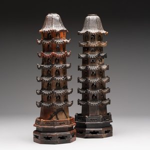 A pair of Chinese soapstone pagodas, 19/20th C. — 照片 1