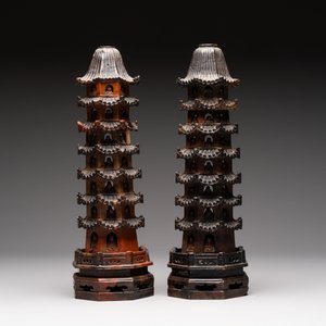 A pair of Chinese soapstone pagodas, 19/20th C. — 照片 3