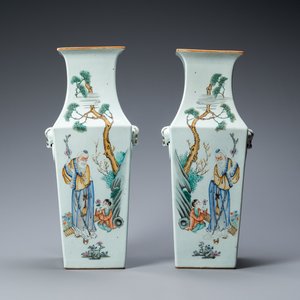 A pair of Chinese square qianjiang cai vases, 19/20th C. — 照片 1