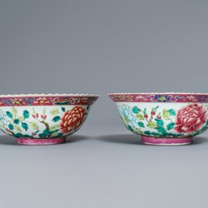 A pair of Chinese Straits or Peranakan market famille rose bowls with phoenixes, 19th C. — 照片 4